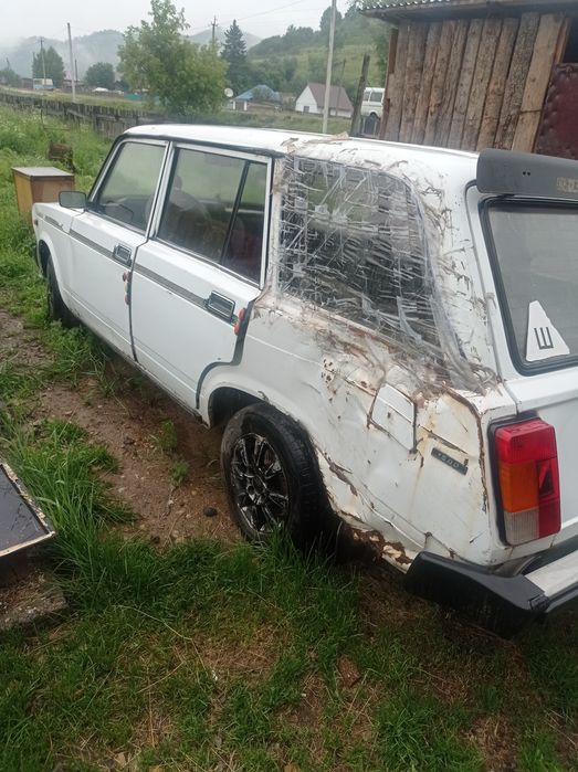 Продаются ваз 2104 срочно