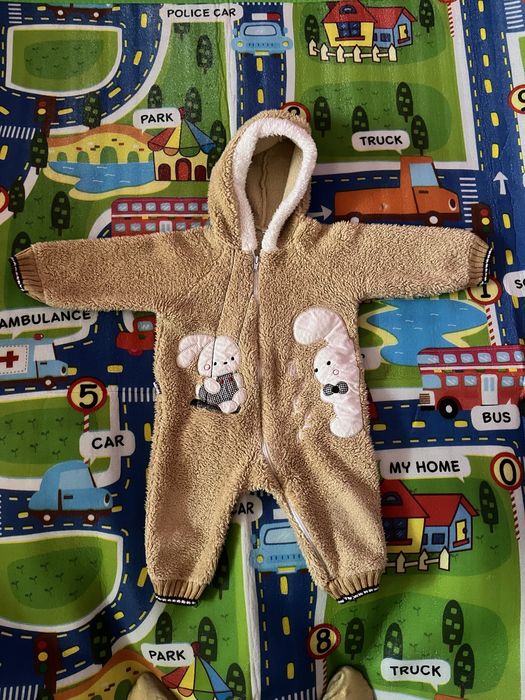 Продам детский комбинезон