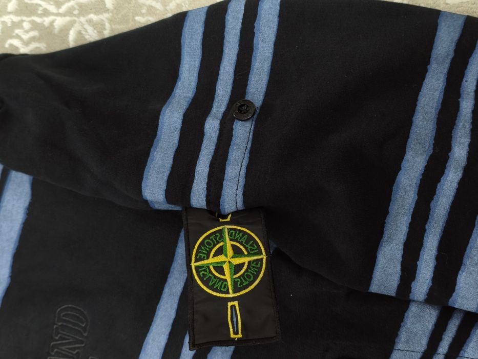 Stone island supreme новая кофта