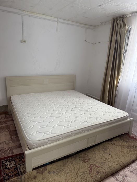 Продам кровать двух спалная