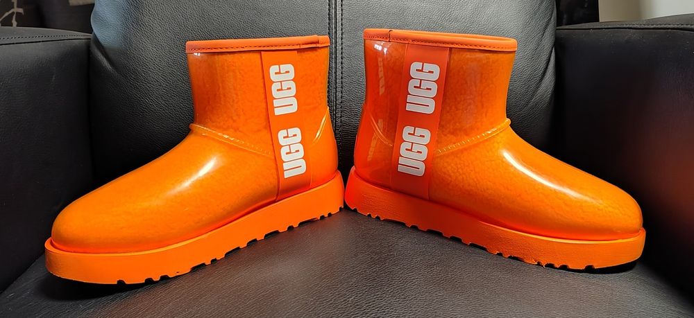 UGG Classic Clear Mini 2 зимни боти, номер 36