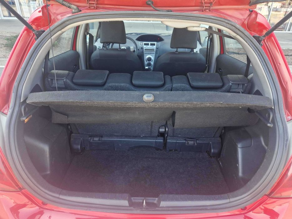 Toyota Yaris 1.3 Dual VVT-i Terra Plus