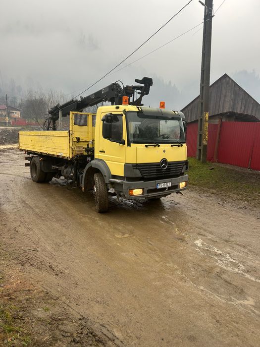 Camion Mercedes Atego