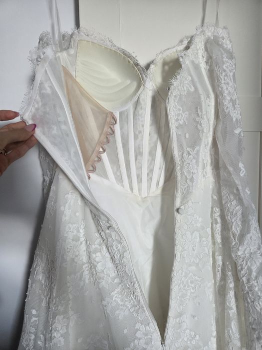 Rochie de mireasa xs-s