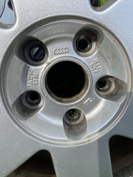 Jante originale Audi R17 Avus cu anvelope ca noi 235/45 R17