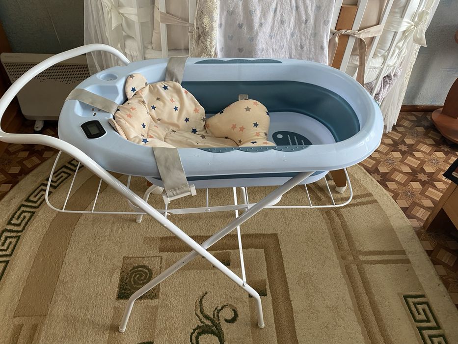 Подставка под ванночку