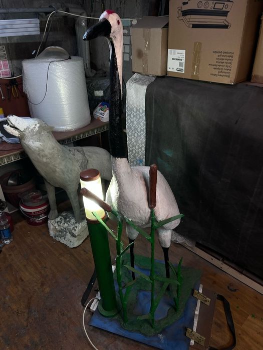 Журавль в камыше