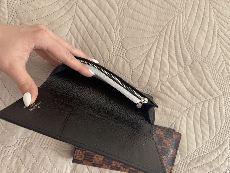 Кошелек Louis Vuitton