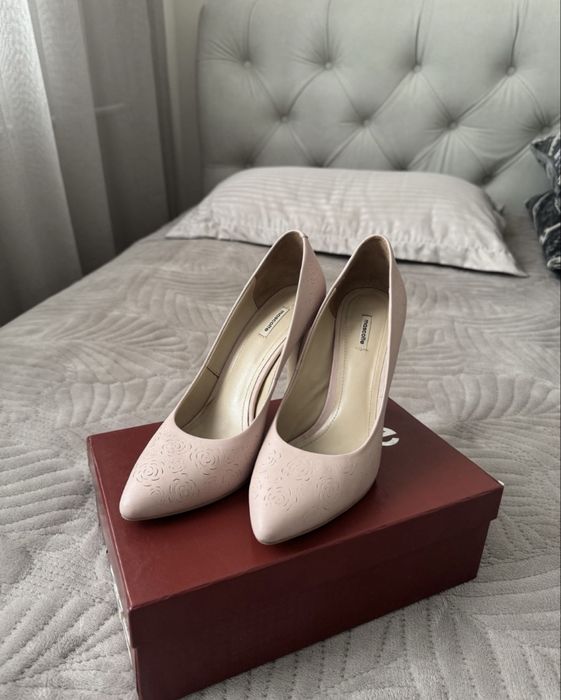 Туфли женские кожаные