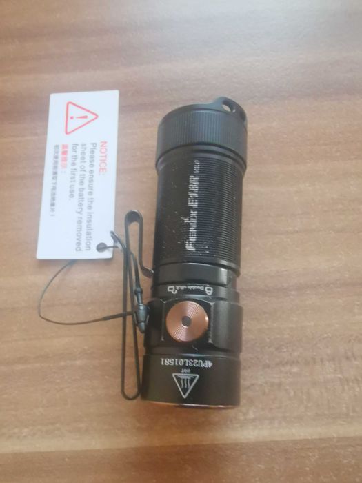 Нов мощен мини фенер EDC Fenix E18R V2.0 / Феникс - 1200 лумена