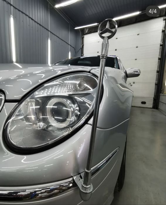 Флагшток флажок на мерседес