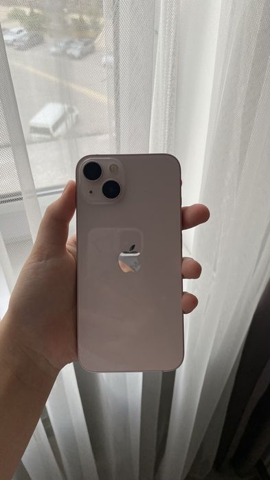Продается IPhone  13.  128 гб