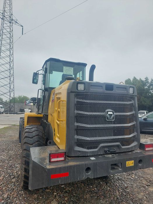 EMIL XC936  xcmg  yema в наличии 1,8 куб и 2,1  Джостик и Рычаг стрела