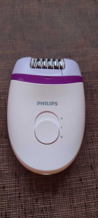 Епилатори PHILIPS SatinPerfect HP 6570/00 и PHILIPS BRE 225
