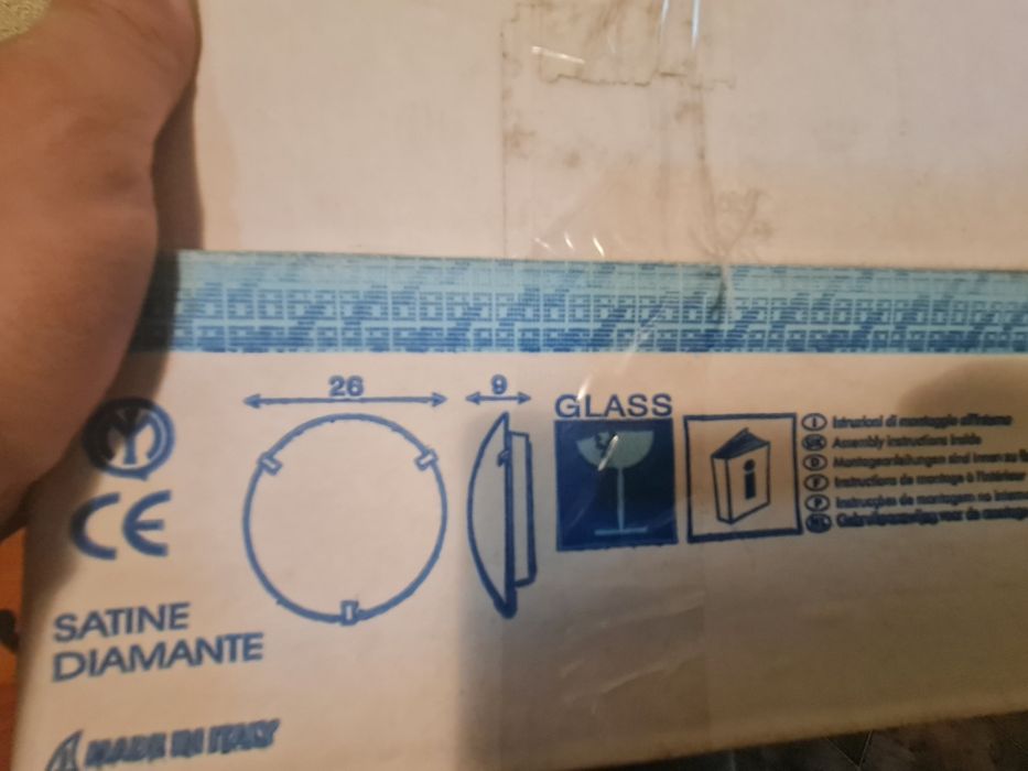 Плафон / плафони, лампа / лампи осветително тяло за таван /стена