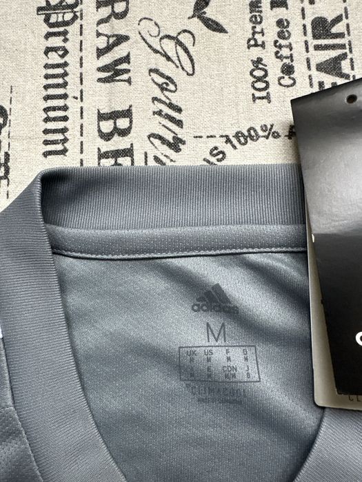 Adidas Benfika original тениска.Нова.M