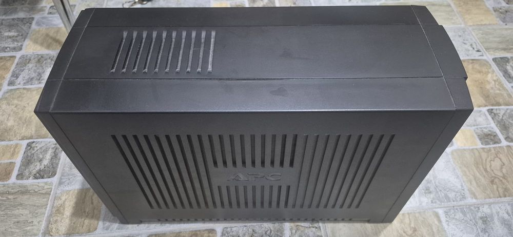 UPS APC BX1400U-GR, 1400 VA, 700 W
