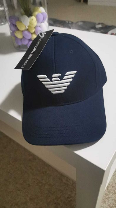 armani  sepci transport inclus