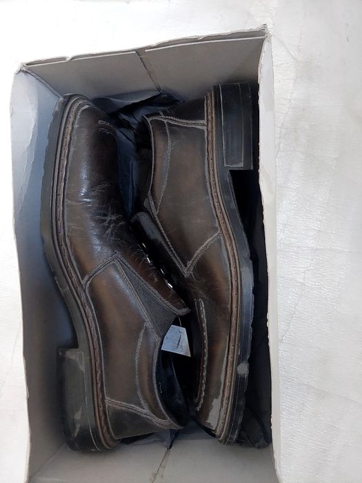 Мъжки обувки на ниска цена