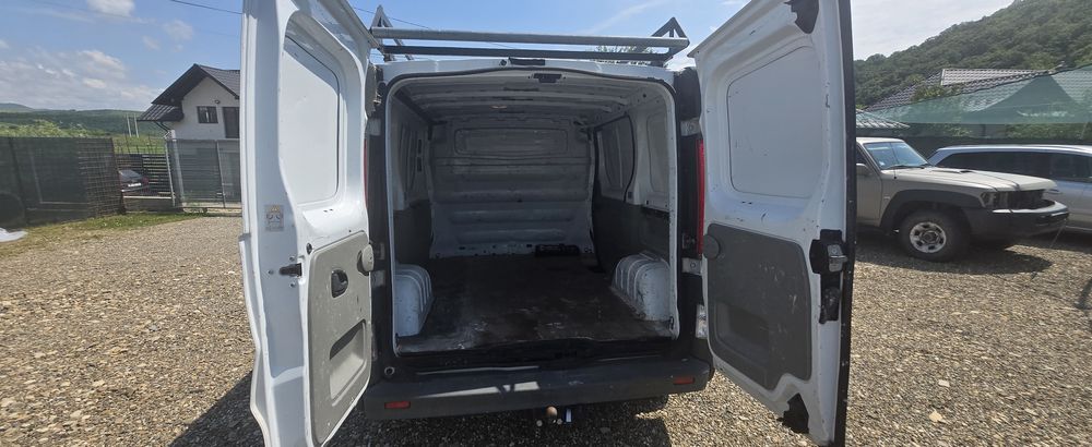 Opel Vivaro  2013