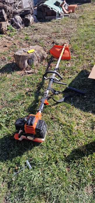 Motocoasa multifunctionala