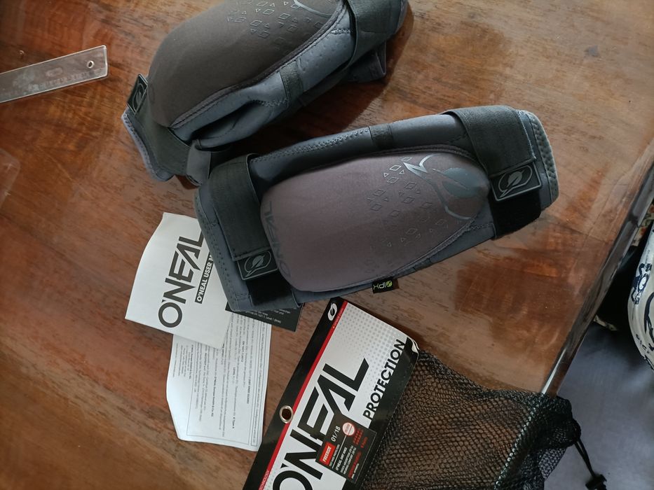 Genunchiere MTB dirt O'Neal