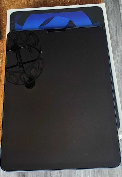 Ipad Air 5TH albastru Blue 64g wifi