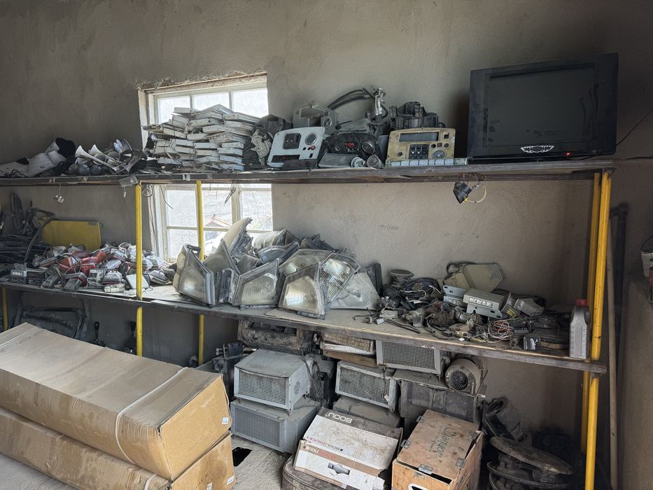 Isuzu Aftobus Ehtiyot qismlari hamma narsasi bor