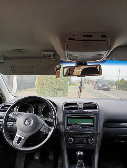 VOLKSWAGEN Golf 2011 — imagine 20