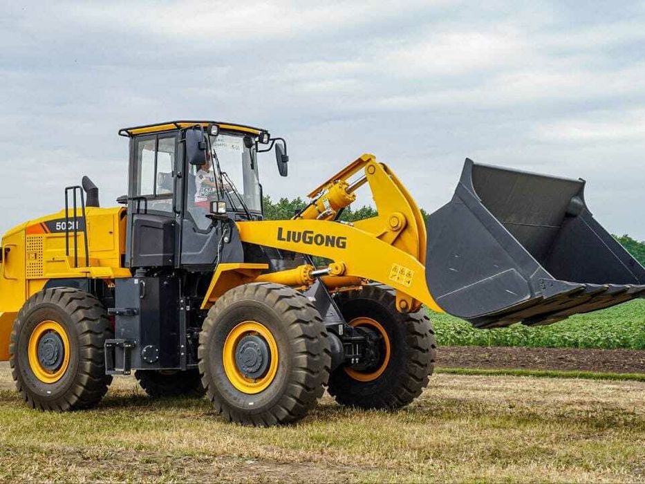 Рассрочка. Фронтальный погрузчик LiuGong ZL50CN