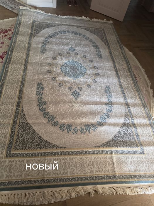 Продам б/у ковры постираные