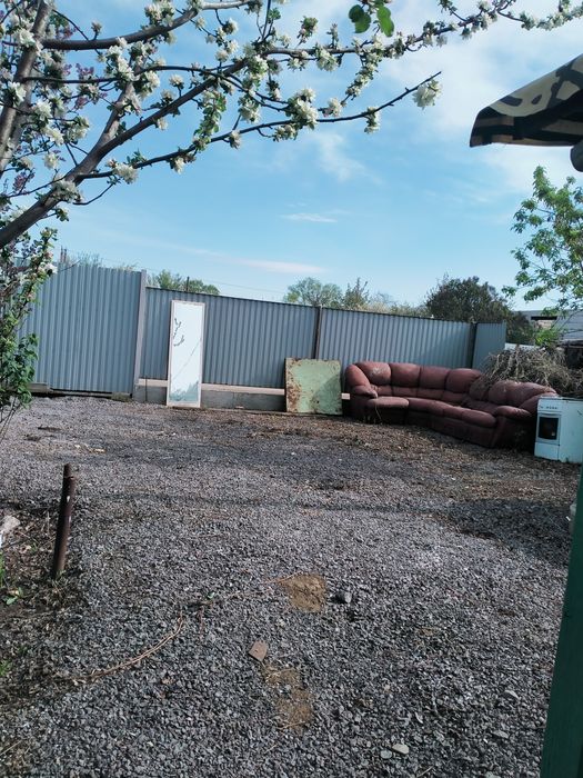 Продам дачу в черте города