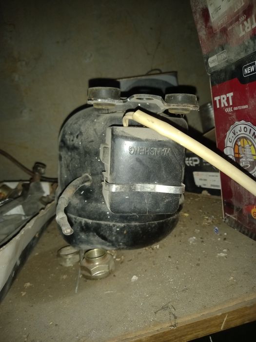 Компрессор холодильника