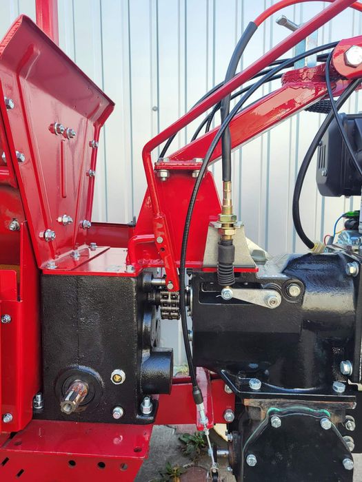 Cositoare rotativă pentru tractorase cu transmisie pe curele