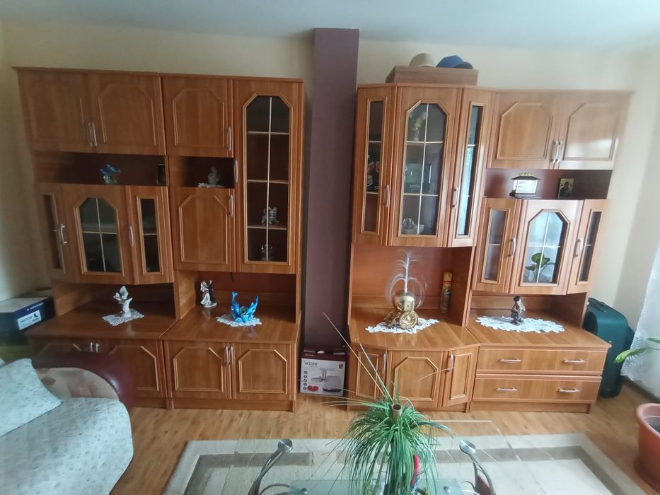 Bibliotecă living