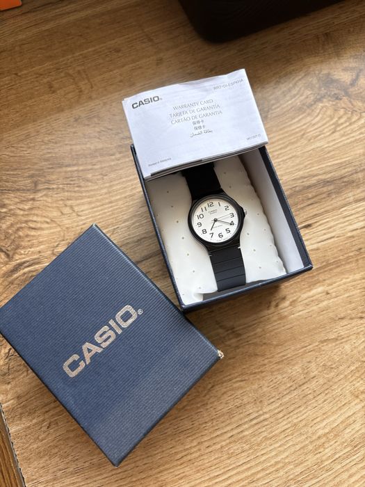 Срочно продам часы Casio