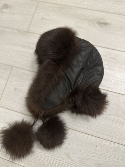 Caciula blana si piele A&A Vesa