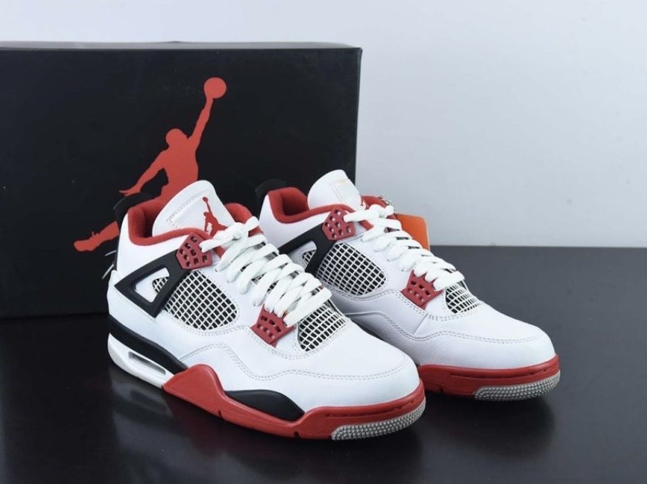 Jordan 4 Fire Red