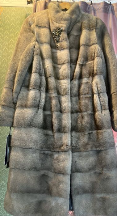 Продам шубу как новая