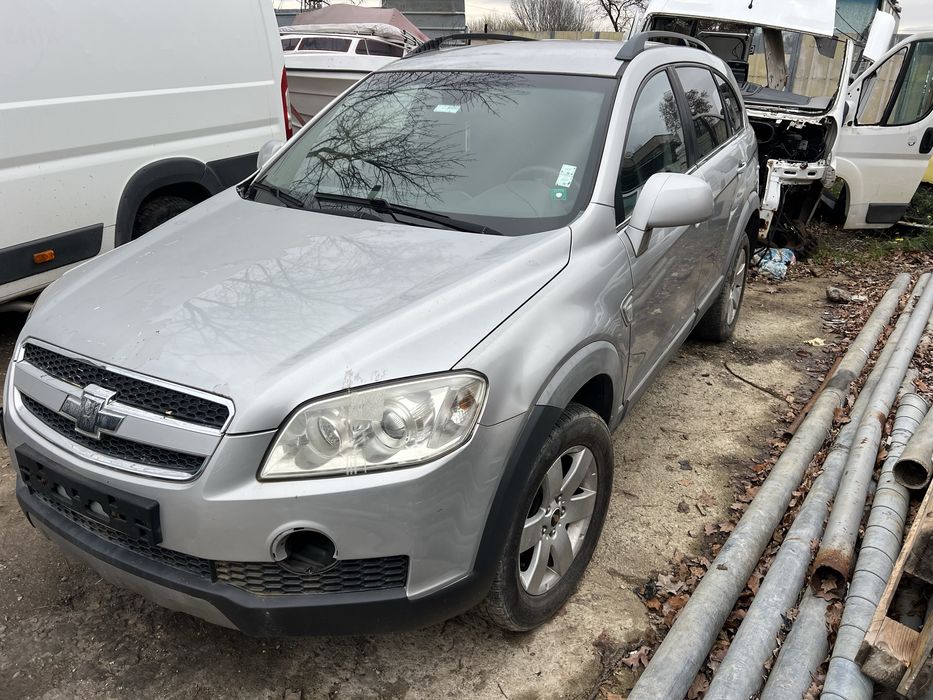 Chevrolet Captiva 2.4i , Шевролет Каптива 2.4 и бензин На Части !!!
