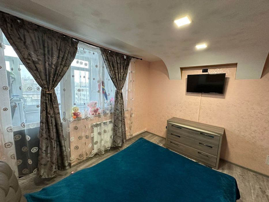 Închiriez apartament 2 camere Micro 19