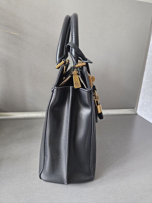 Дамска чанта Guess