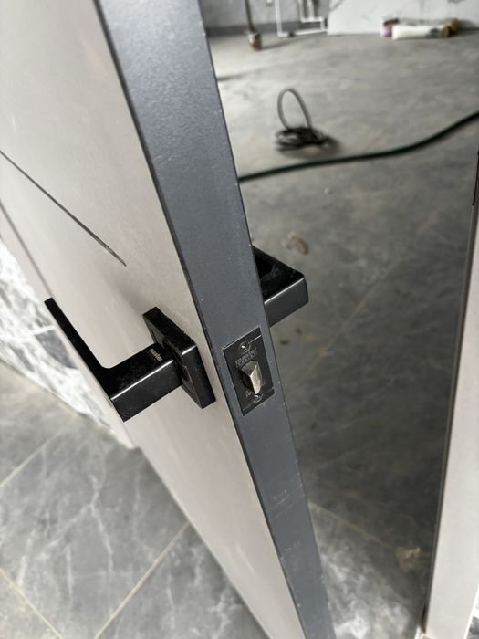 Установка дверей