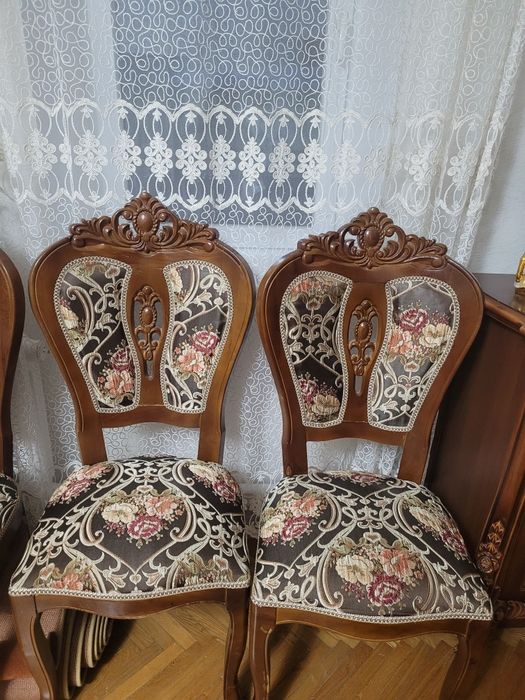 Продаются стулья