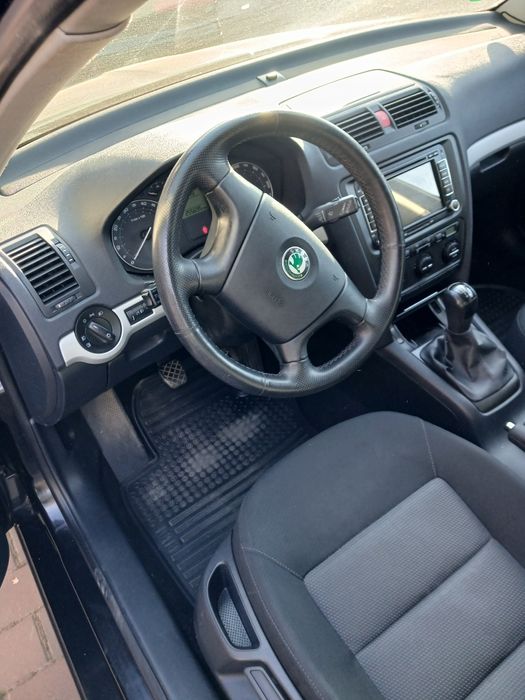 Skoda octavia 1.6 benzina