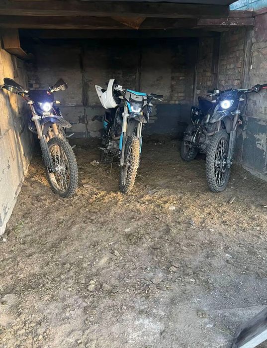 Продам эндуро 250