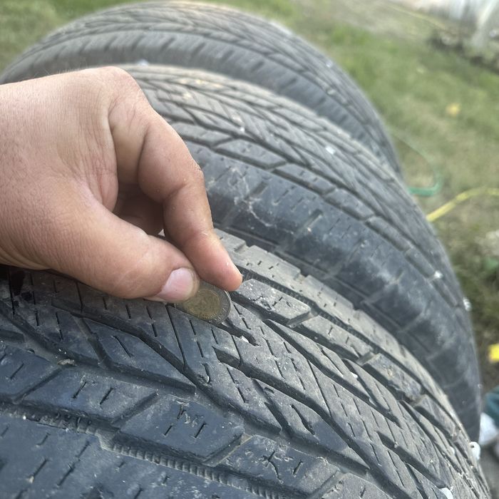 Зимни гуми континентал 235/65/17