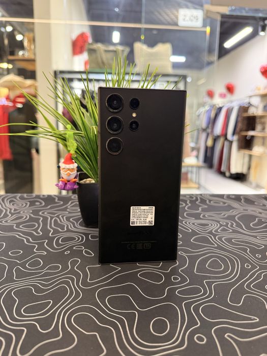 Продам Samsung S23 ultra 256GB Black