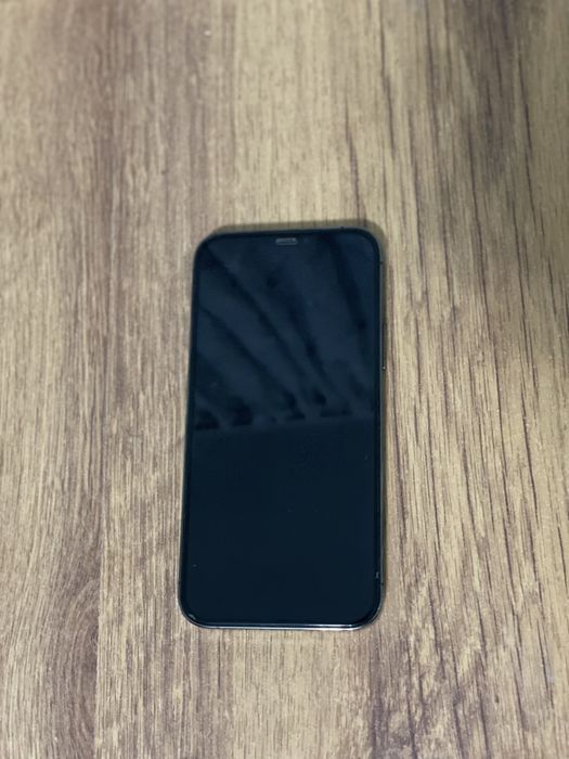iphone 12pro.   256гб  идеальный.  Каробка есть Первый хозяйн‼️‼️