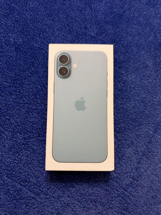 Iphone 16 Plus, 256 гб, аккумулятор 92%